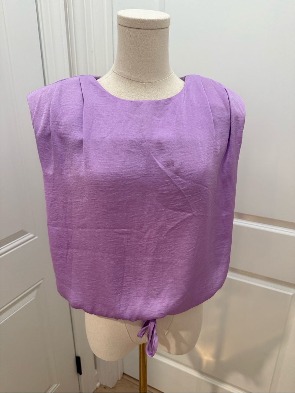 glam Lilac Sleeveless Tie-Hem Blouse